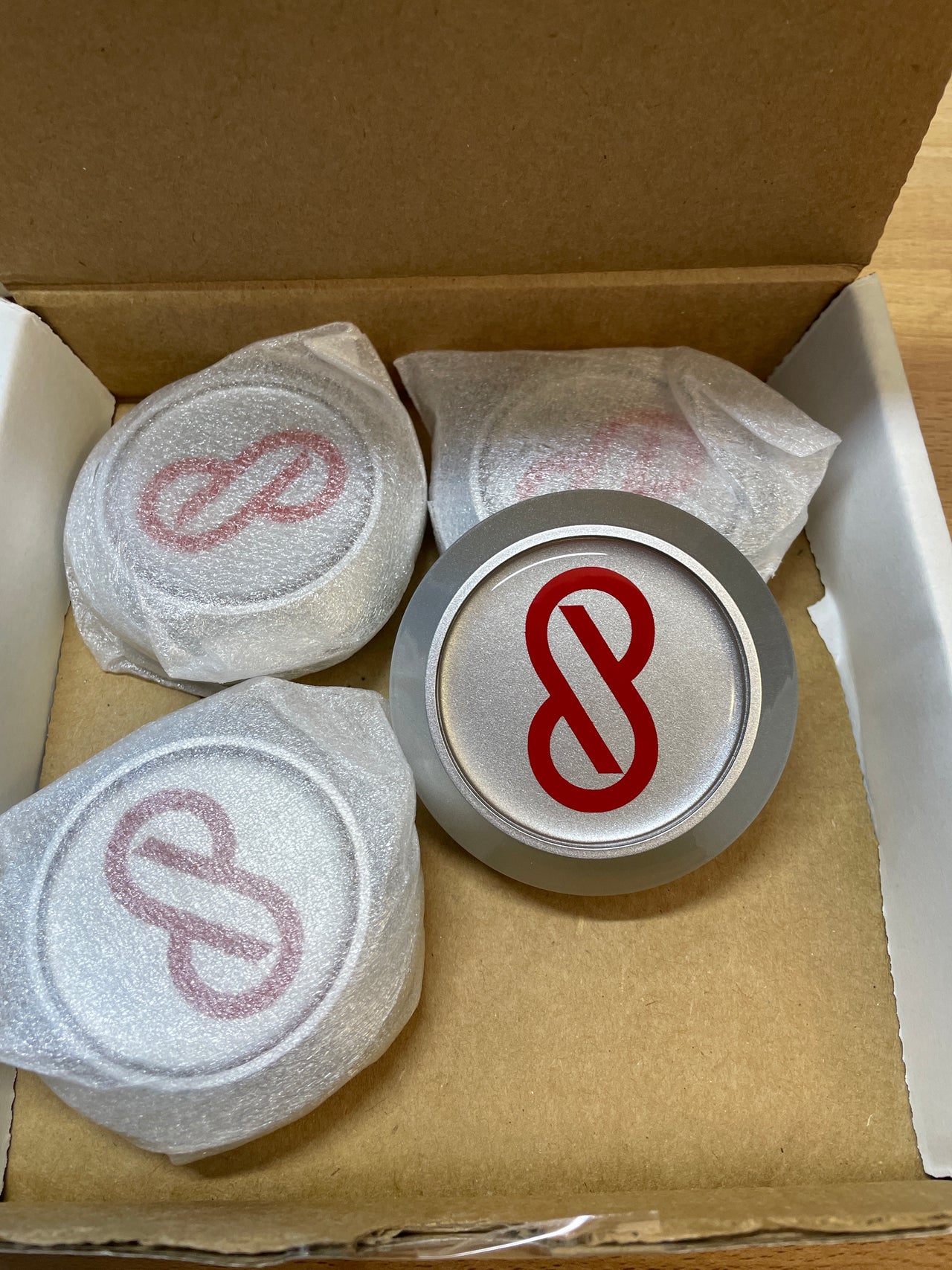 Clearance - 16", 17", 18" and 15x8" Enkei: silver - Silver - Red