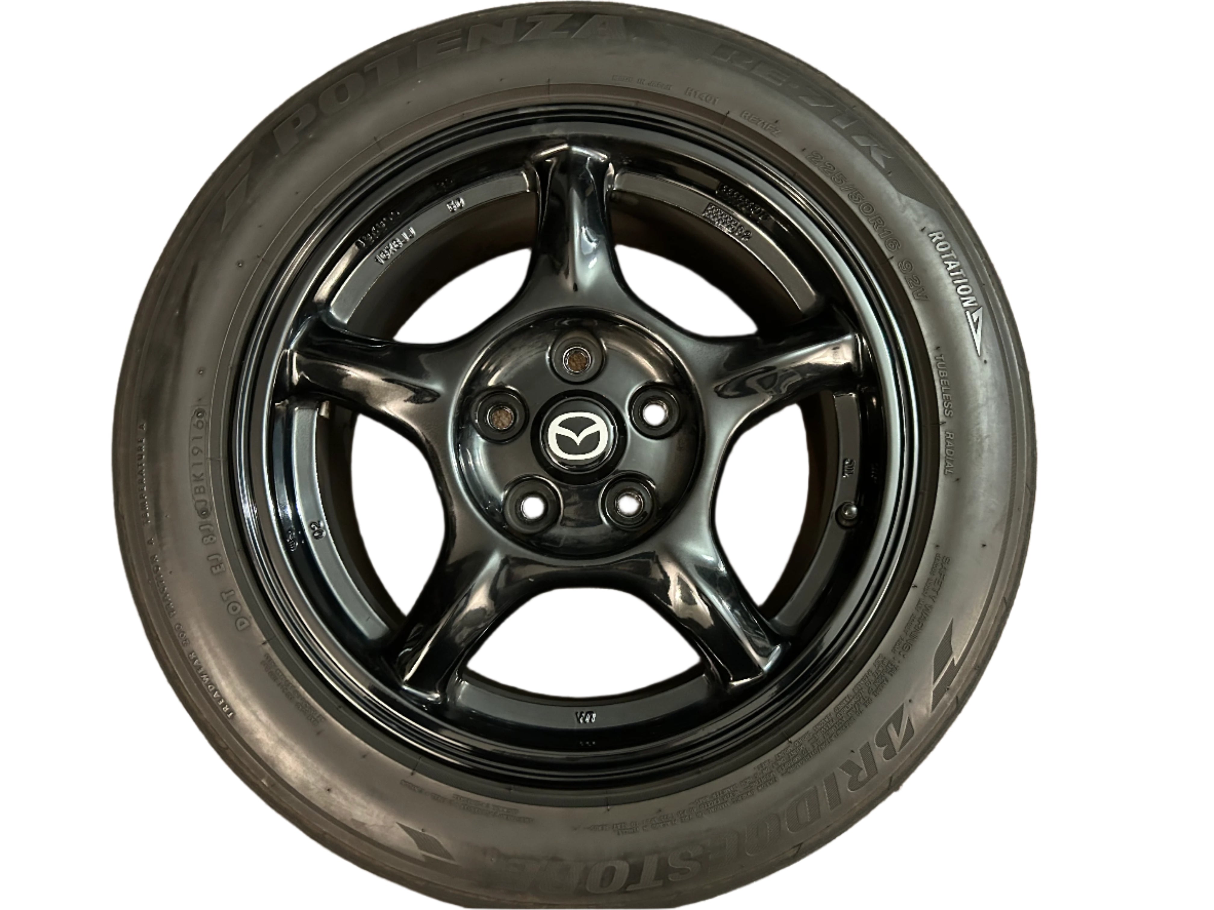 16x8 Mazda RX7 FD Center Caps (4Pcs) - Silver/Black colors